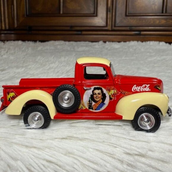 Vintage Coca-Cola x Mattel Matchbox Metal Red Yellow 1940 Ford Pick Up Truck - Picture 5 of 14